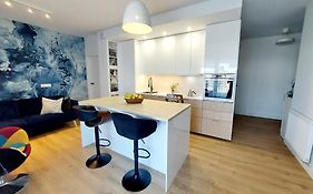 Luxury Modern New Apartment With Garden Close To Wroclaw Self Check-In 24H
